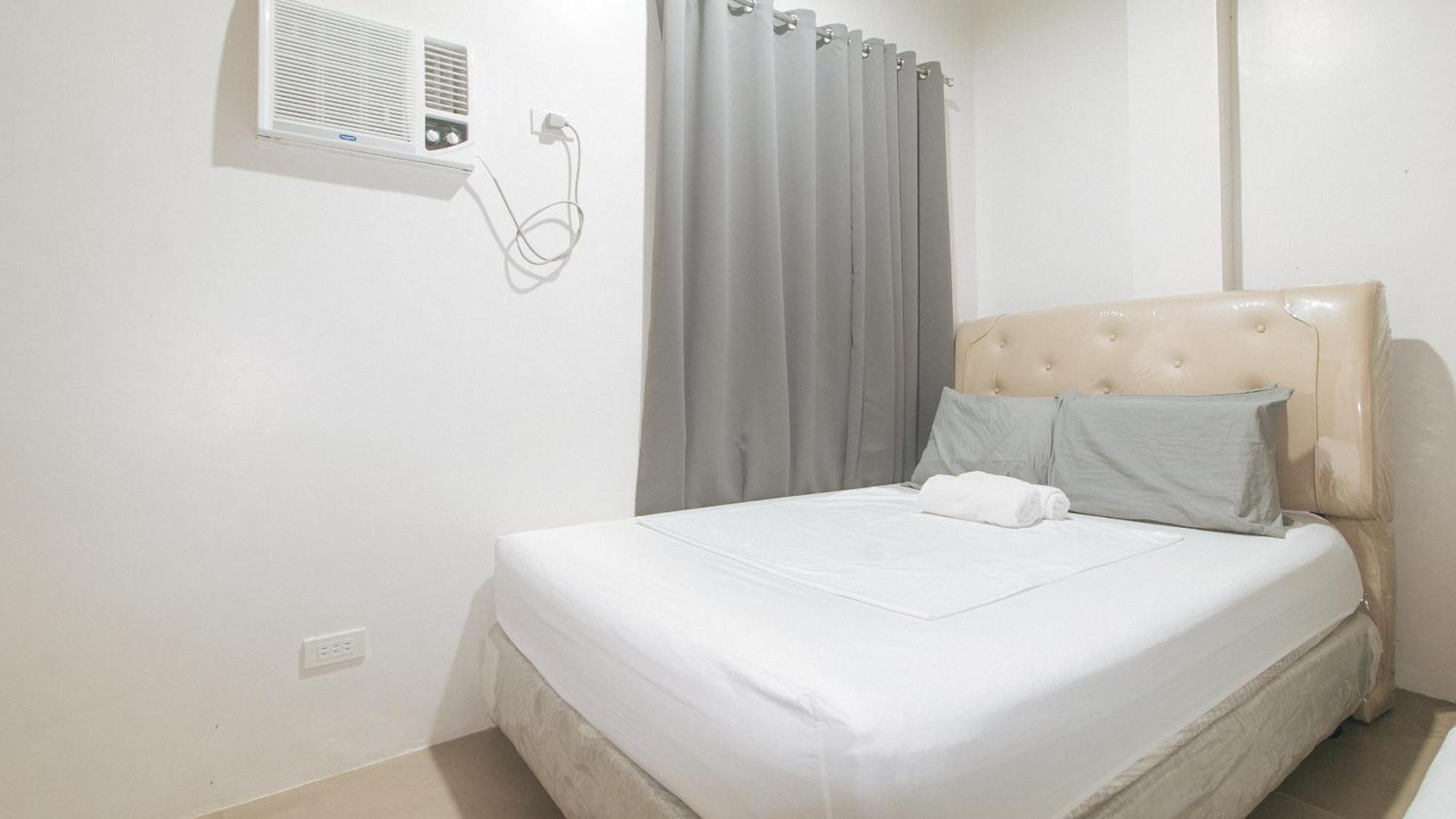 Cozy Cove Inn By Reddoorz Bacolod Exterior photo